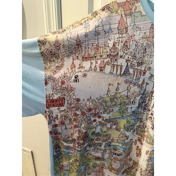Walt Disney World The Vault Collection Map of the Park Shirt sz XXL NWT - Picture 3 of 8